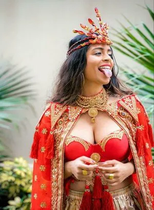 Lilly Singh / lilly фото голая #0024