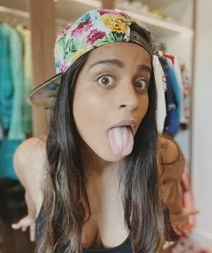 Lilly Singh / lilly фото голая #0033