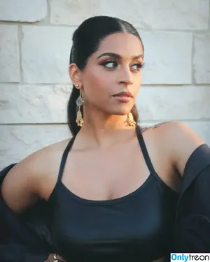 Lilly Singh / lilly nude photo #0264