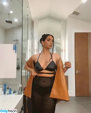 Lilly Singh / lilly фото голая #0280