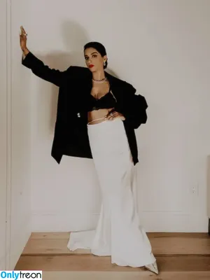 Lilly Singh / lilly фото голая #0288
