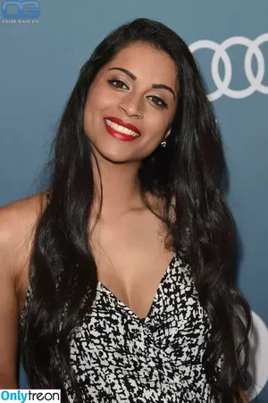 Lilly Singh / lilly фото голая #0312
