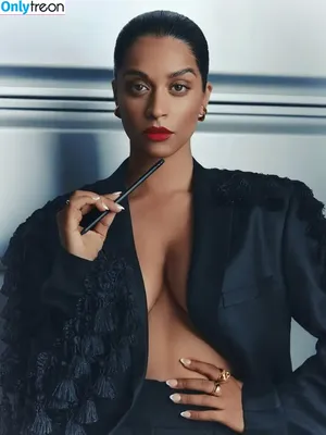 Lilly Singh / lilly nude photo #0385