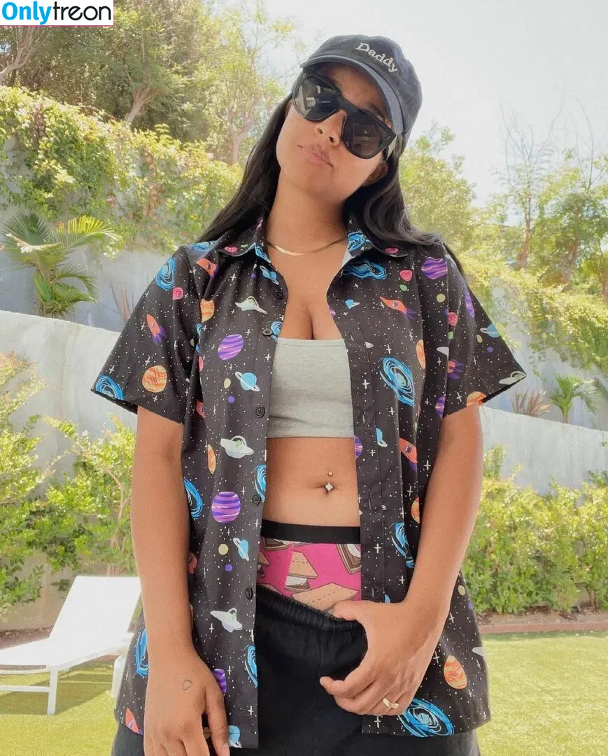 Lilly Singh голая photo #0180 (lilly)