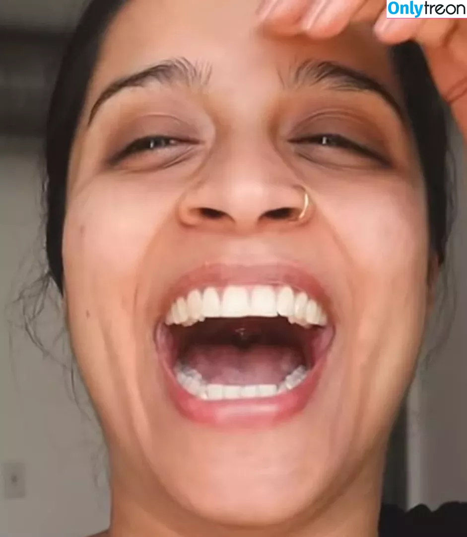 Lilly Singh голая photo #0232 (lilly)