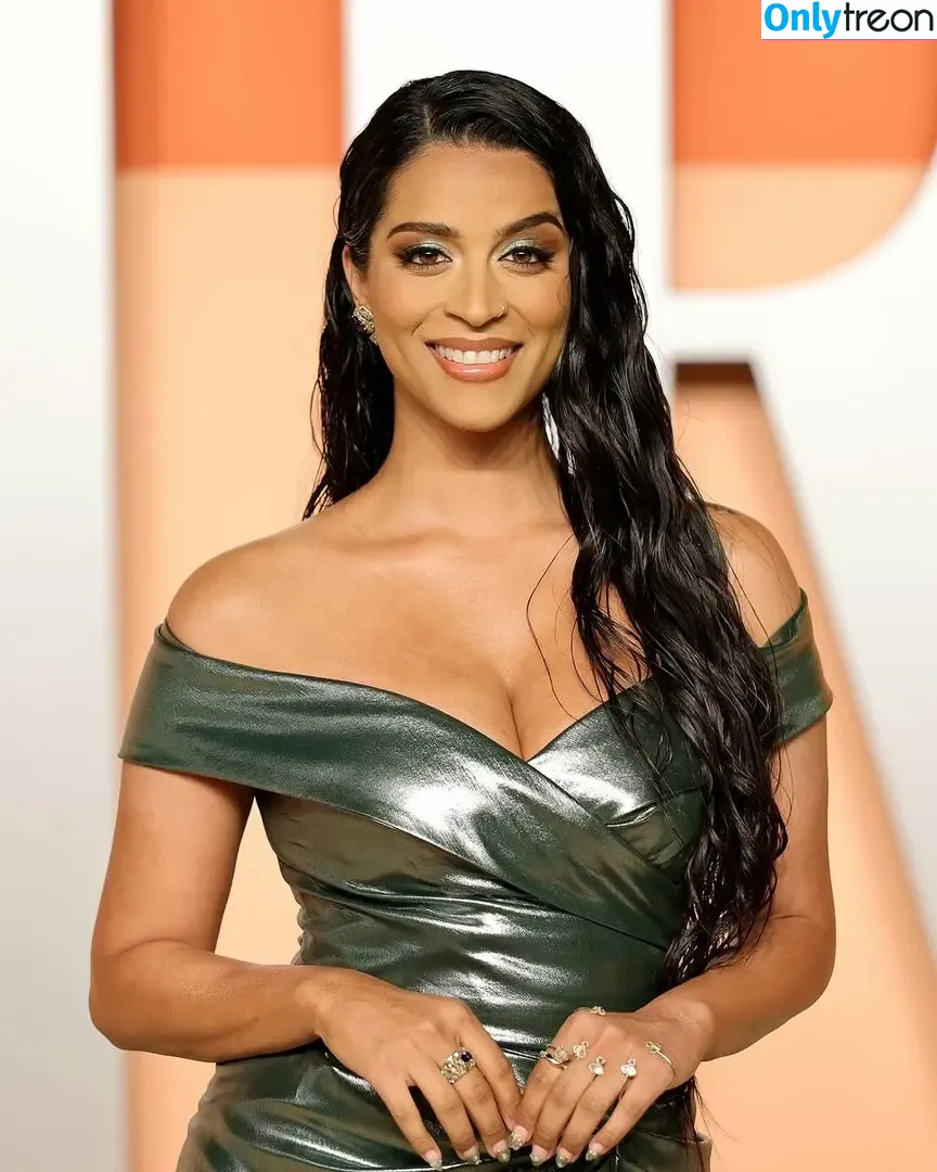 Lilly Singh голая photo #0268 (lilly)