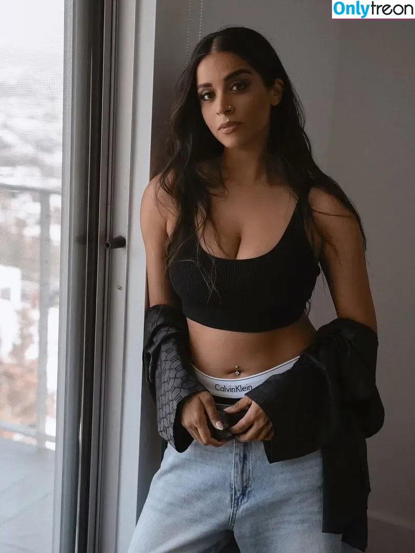 Lilly Singh nude photo #0295 (lilly)