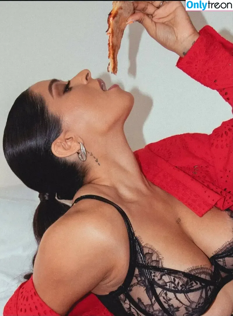 Lilly Singh nude photo #0355 (lilly)