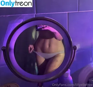  nude photo #0006