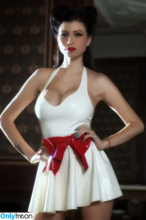 Lillyroma1982 / Lilly Roma / lillyroma32 nude photo #1980