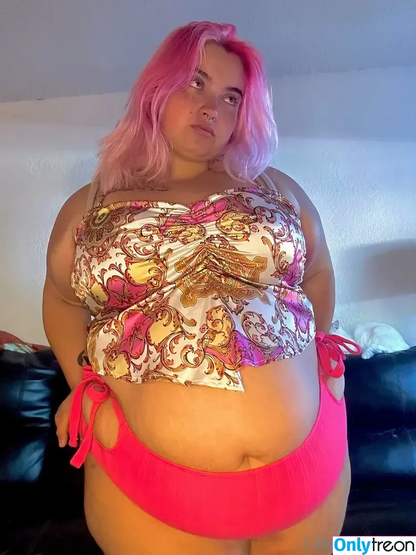lilmamakay12 nude photo #0167 (lilmamakay12)