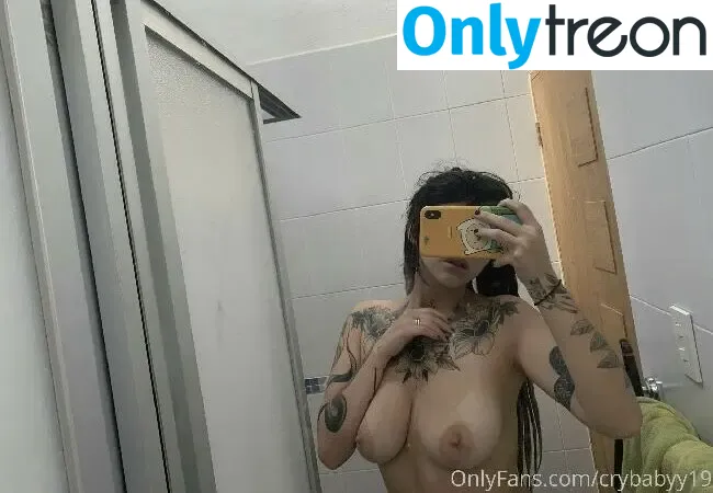 lilmarsbaby nude photo #0097 (crybabyy19)