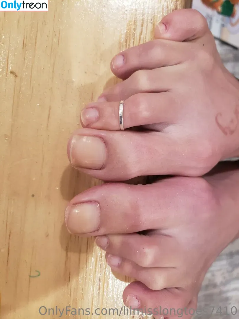 lilmisslongtoes7410 nude photo #0019 (iamblessed_t5)