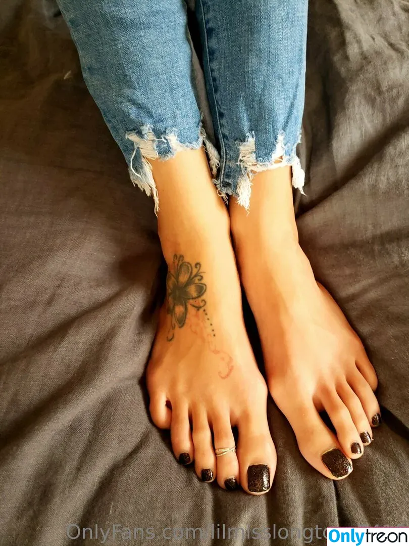 lilmisslongtoes7410 nude photo #0037 (iamblessed_t5)