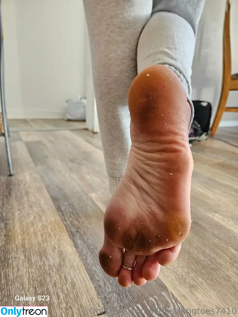 lilmisslongtoes7410 nude photo #0049 (iamblessed_t5)
