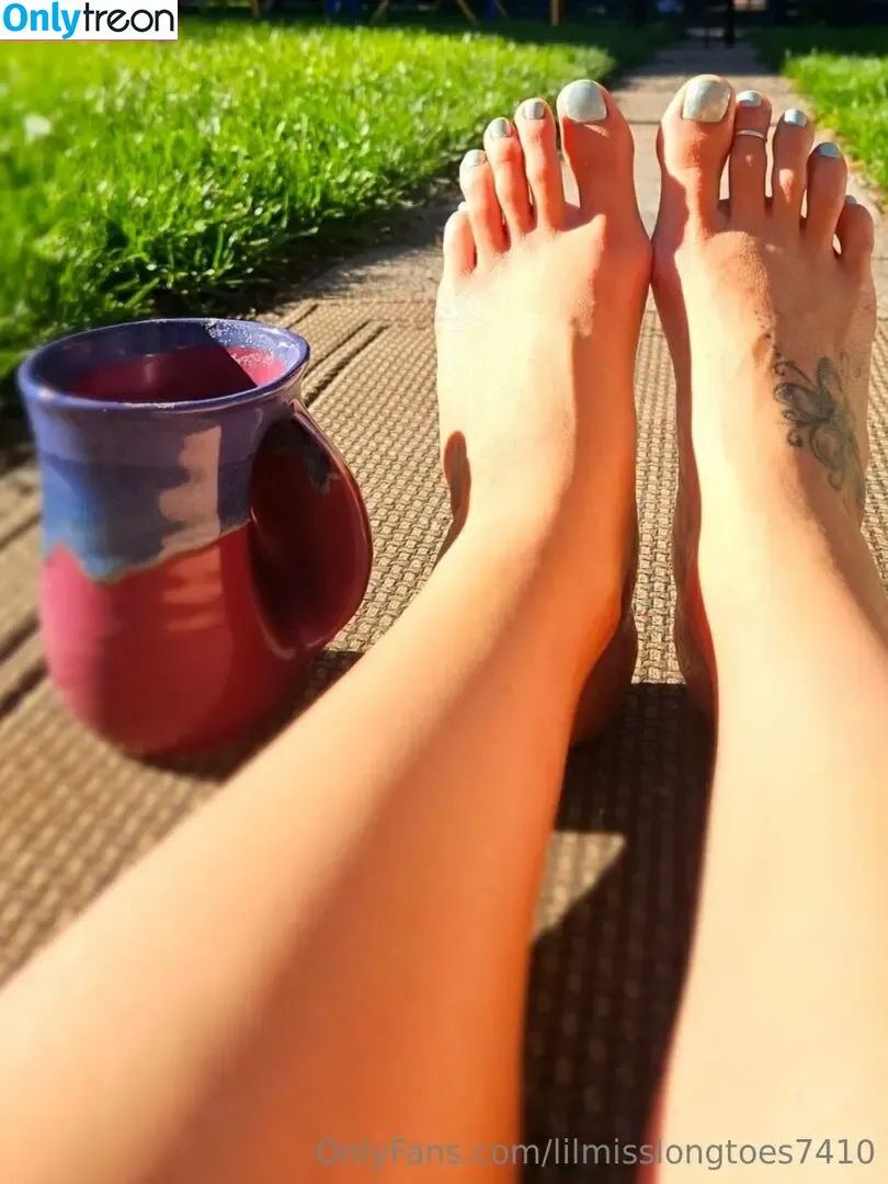 lilmisslongtoes7410 nude photo #0063 (iamblessed_t5)