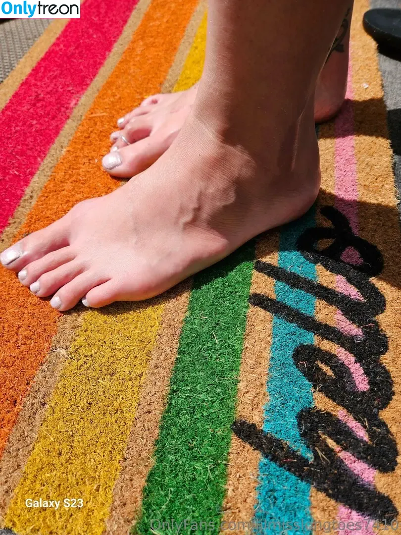 lilmisslongtoes7410 nude photo #0065 (iamblessed_t5)