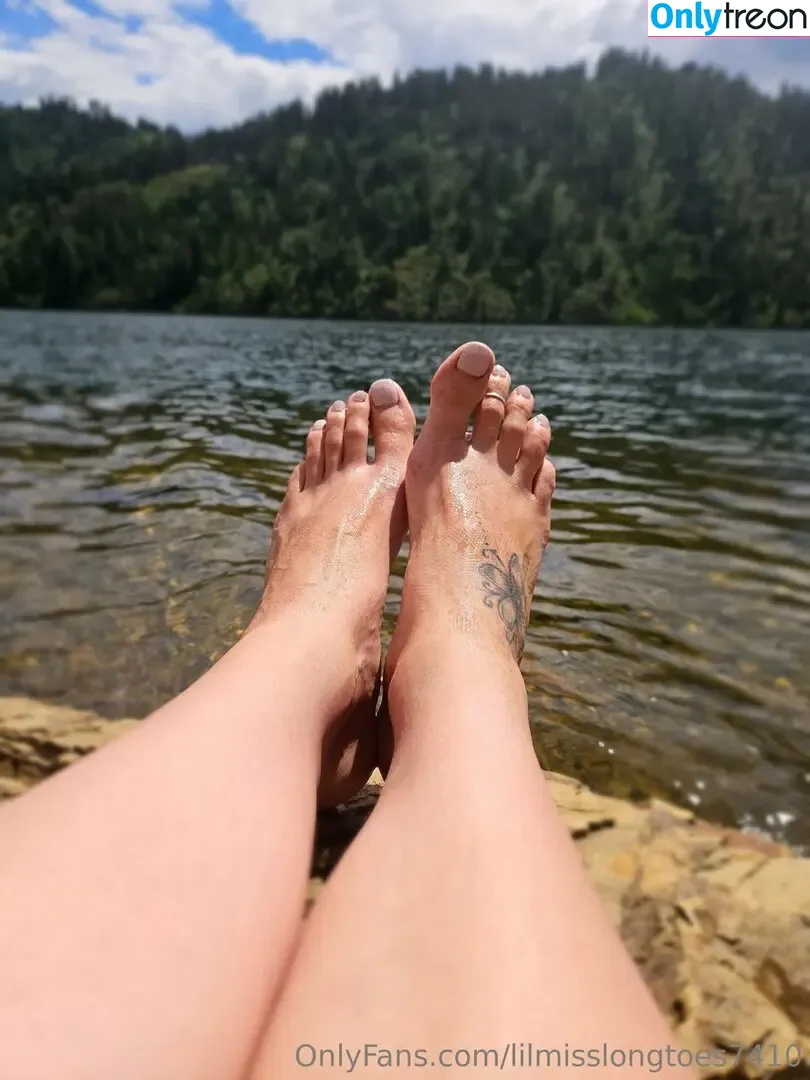 lilmisslongtoes7410 nude photo #0072 (iamblessed_t5)