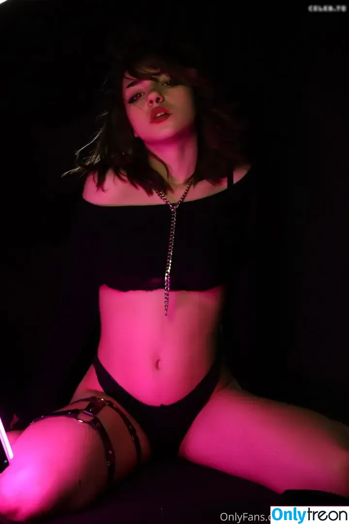 Lilmochidoll nude photo #0590 (lucifersexdoll / realmochidoll)