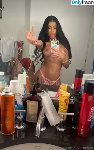 Lilveronicar / Veronica Rodriguez / vrodlive nude photo #0526