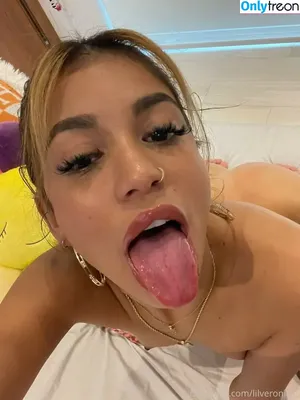 Lilveronicar / Veronica Rodriguez / vrodlive nude photo #1047