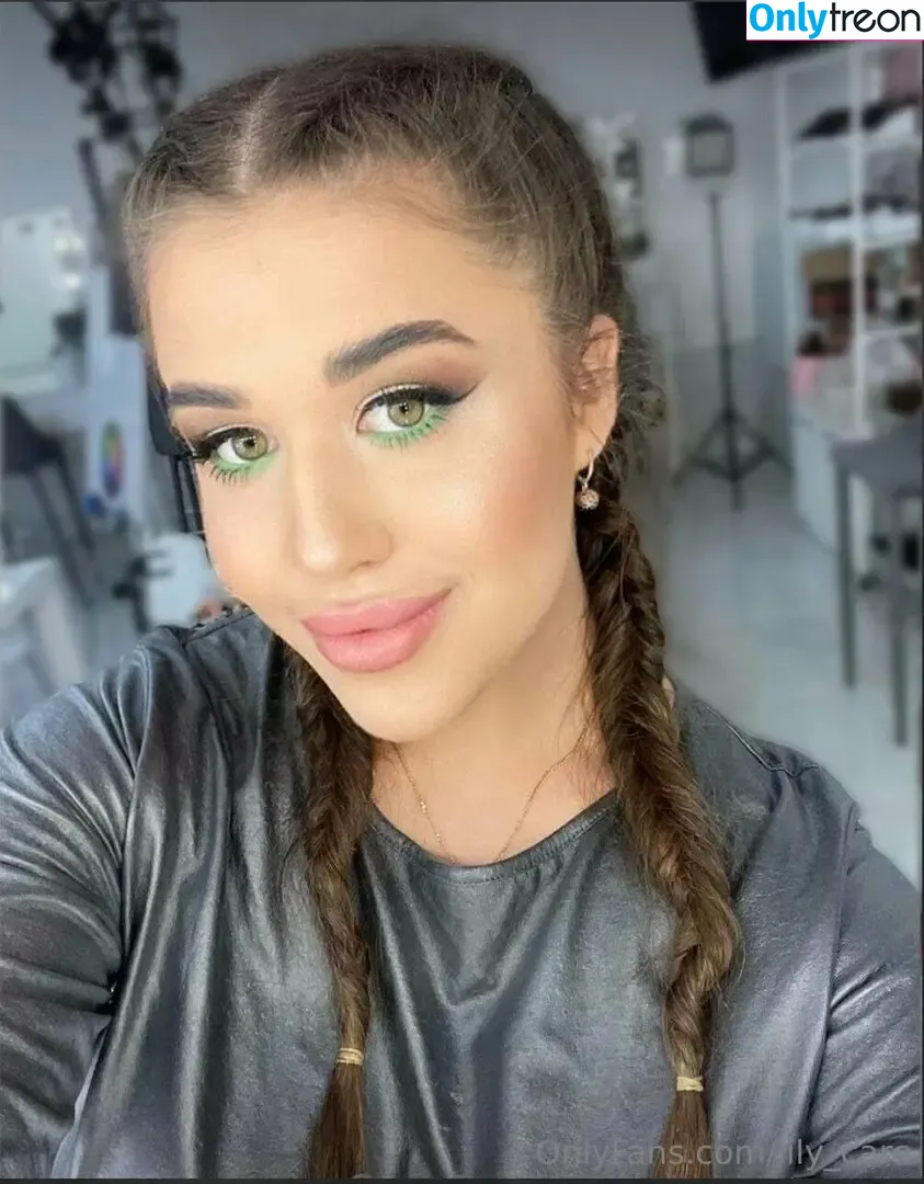 lily_care nude photo #0017 (lily_care_)
