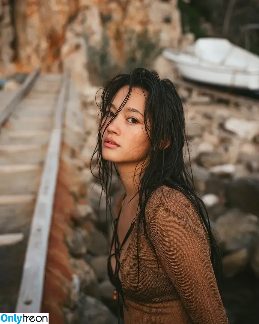 Lily Chee голая photo #0645 (lilychee)