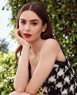 Lily Collins / lilyjcollins фото голая #0330
