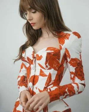Lily Collins / lilyjcollins фото голая #0363