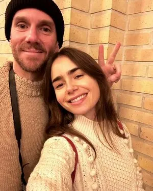 Lily Collins / lilyjcollins фото голая #0364
