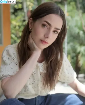 Lily Collins / lilyjcollins фото голая #0579