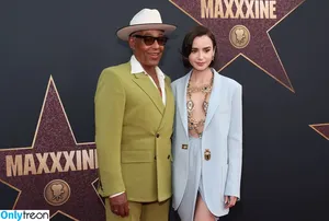 Lily Collins / lilyjcollins фото голая #0647