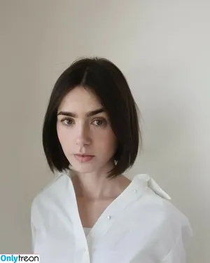Lily Collins / lilyjcollins фото голая #0659