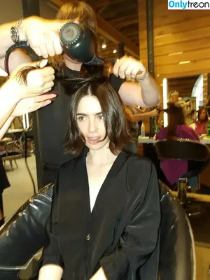 Lily Collins / lilyjcollins фото голая #0661
