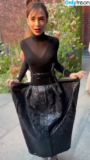 Lily Collins / lilyjcollins фото голая #0672