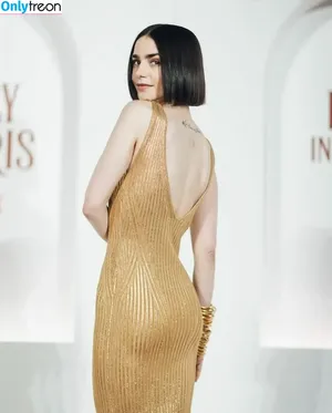 Lily Collins / lilyjcollins фото голая #0769