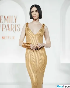Lily Collins / lilyjcollins фото голая #0770