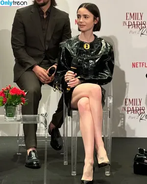 Lily Collins / lilyjcollins фото голая #0802
