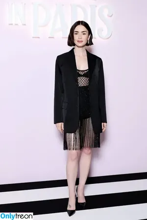 Lily Collins / lilyjcollins фото голая #0810