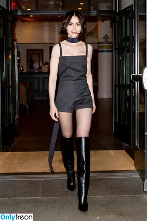 Lily Collins / lilyjcollins фото голая #0849