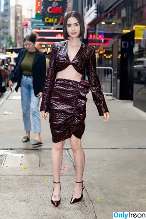 Lily Collins / lilyjcollins nude photo #0926