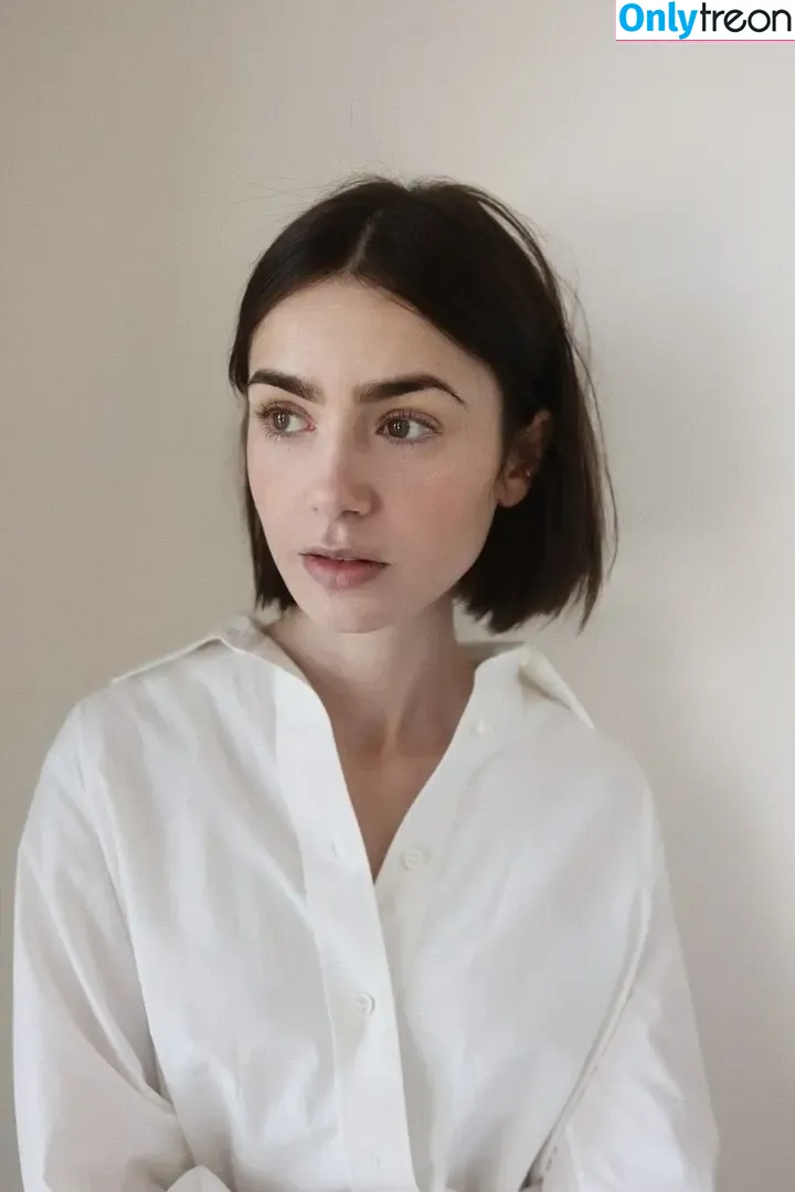 Lily Collins голая photo #0628 (lilyjcollins)