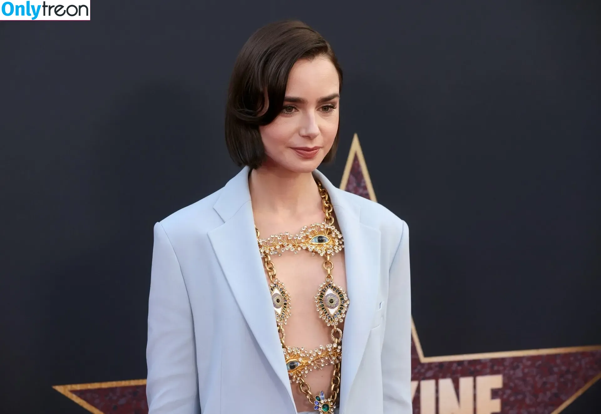 Lily Collins голая photo #0639 (lilyjcollins)