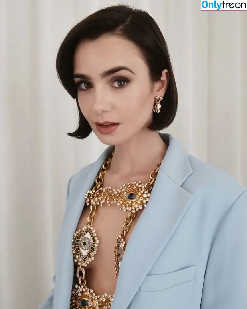 Lily Collins голая photo #0640 (lilyjcollins)