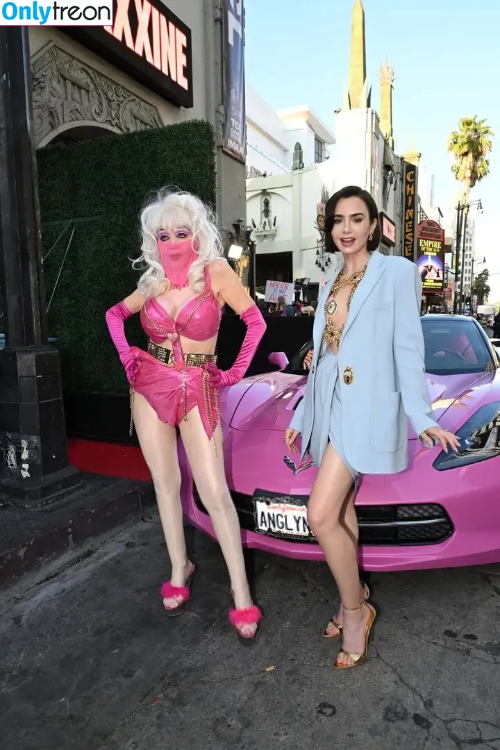 Lily Collins голая photo #0643 (lilyjcollins)