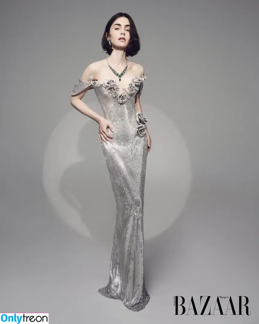 Lily Collins голая photo #0712 (lilyjcollins)