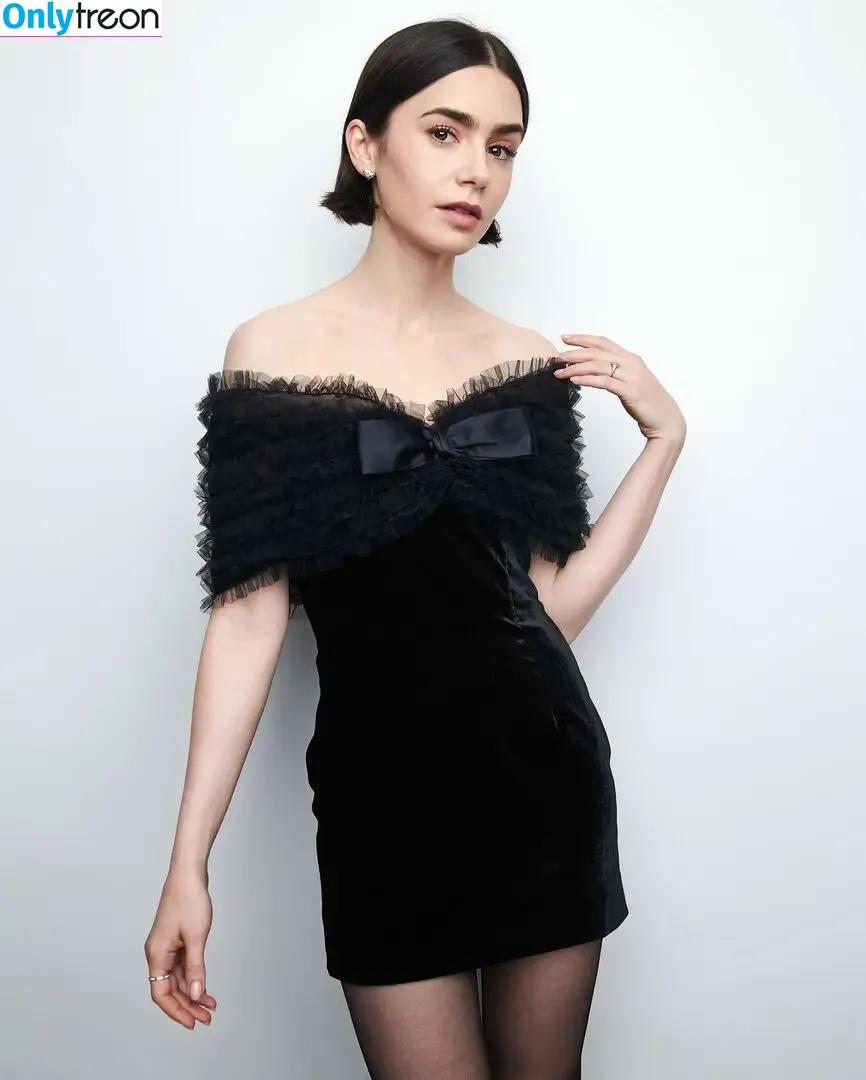 Lily Collins голая photo #0828 (lilyjcollins)