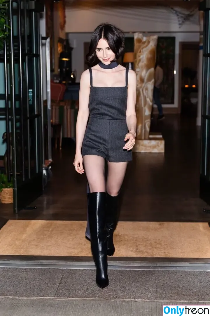 Lily Collins голая photo #0851 (lilyjcollins)