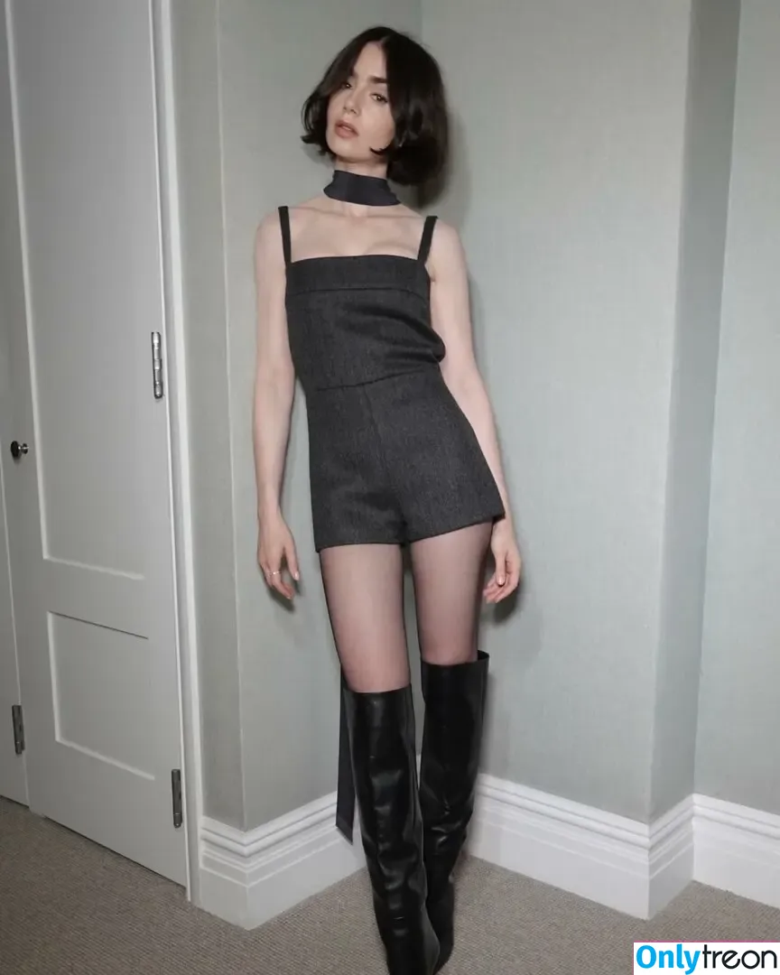 Lily Collins nude photo #0861 (lilyjcollins)