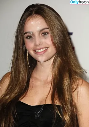 Lily Collins / lilyjcollins nude photo #1040